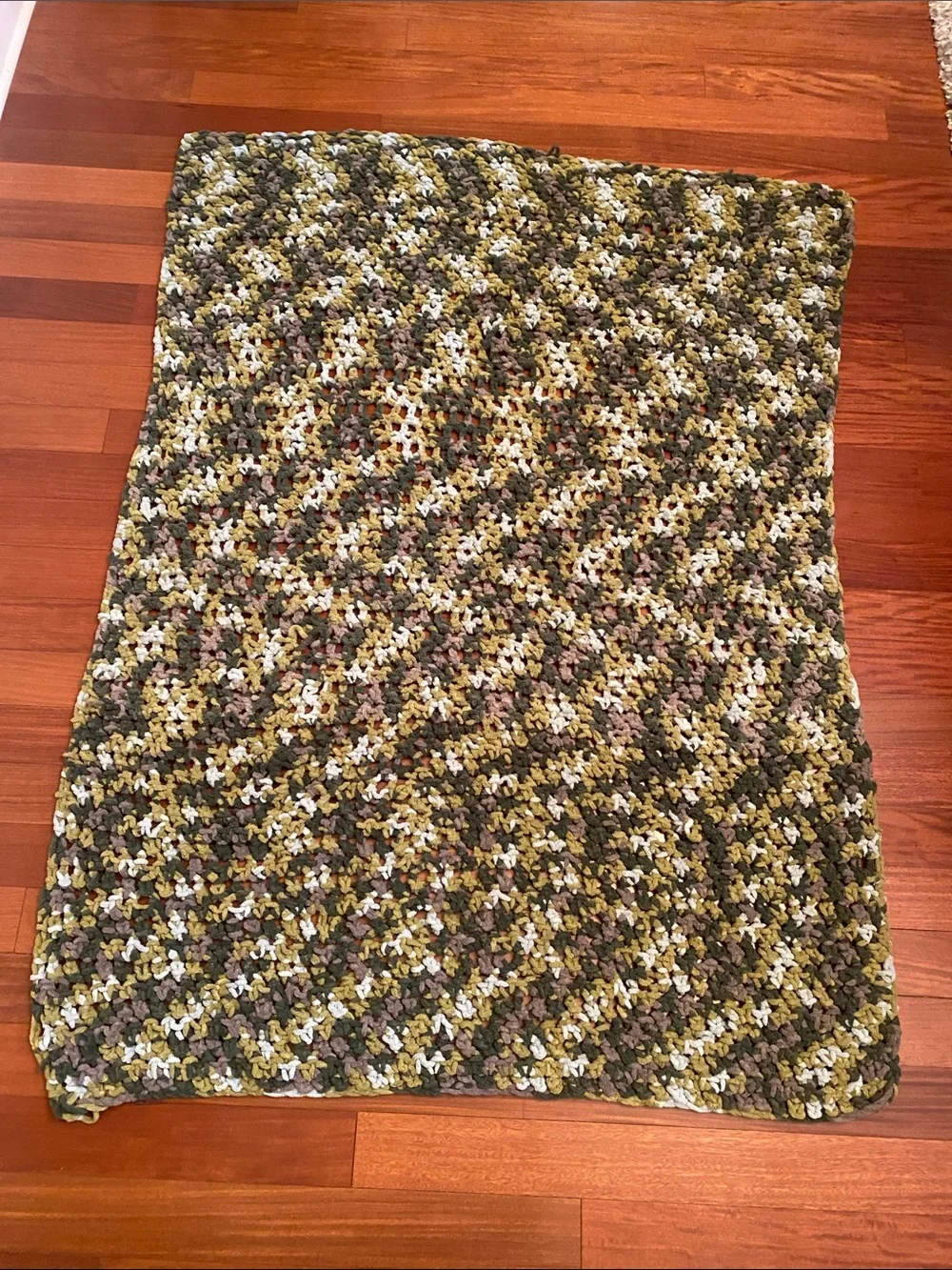 Handmade Multicolor Soft Crochet Throw Beautiful Color Olive, Cream Green 41x57